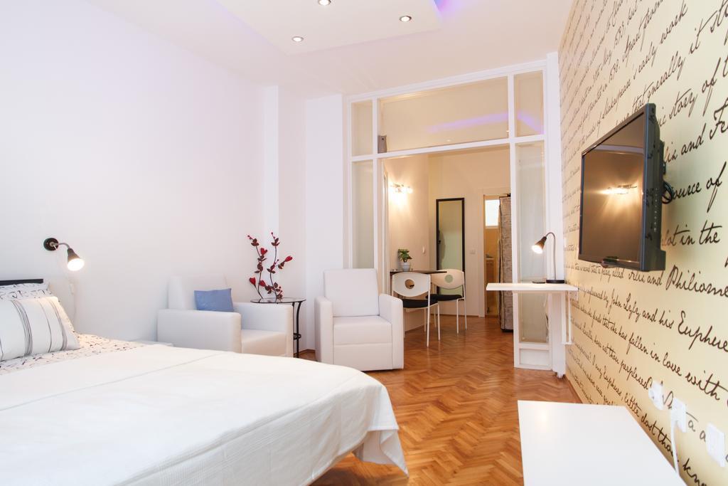 Stay In Apartments Belgrad Oda fotoğraf